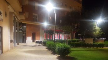 il.luminació LED a la plaça Corbeil Essonnes