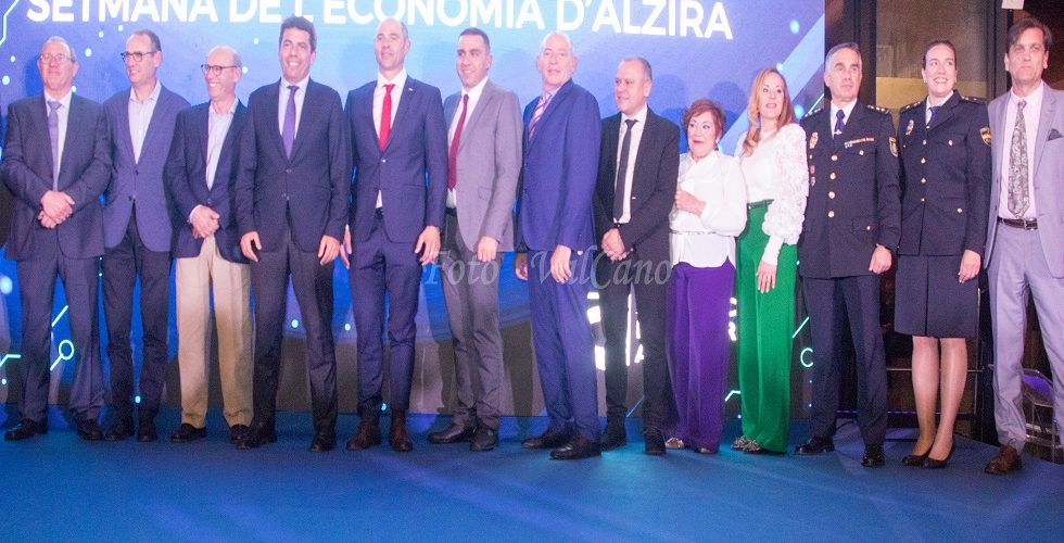 GANADORES DE LA GALARA DE LA ECONOMIA